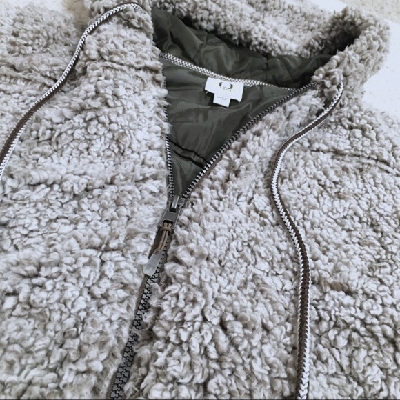 Jackets & Blazers - Hooded Sherpa Jacket